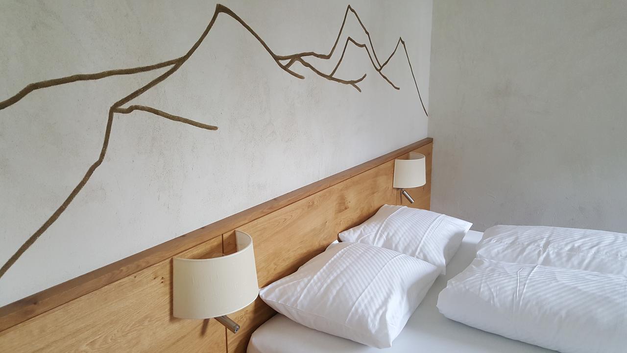 Hotel Mozart Ландек Екстер'єр фото