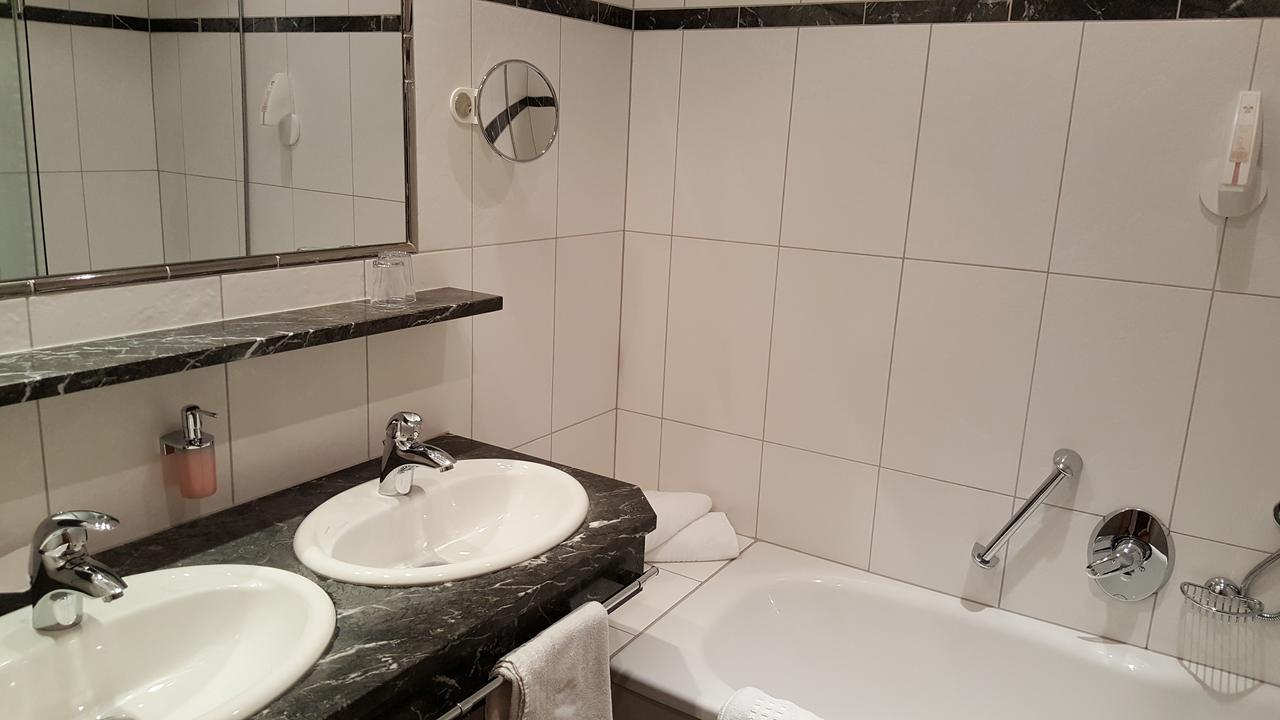 Hotel Mozart Ландек Екстер'єр фото