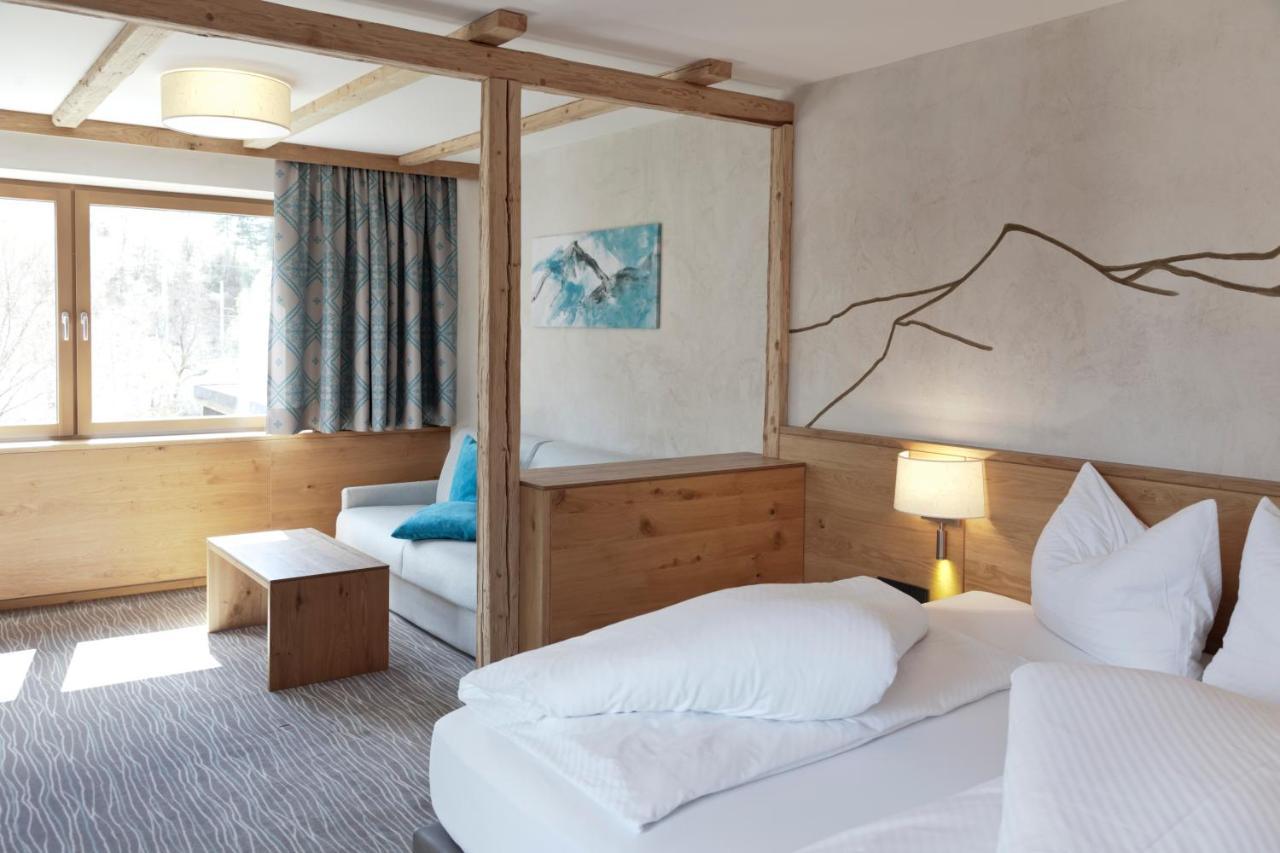 Hotel Mozart Ландек Номер фото